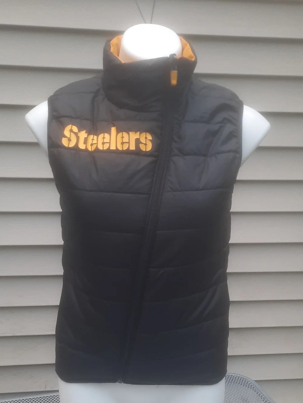 Pittsburgh Steelers  Women's Nike Reversible Vest Size XS